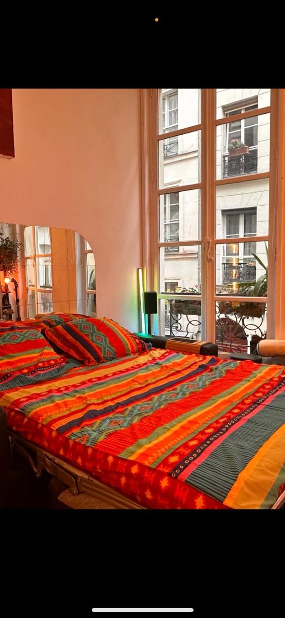 Magnifique studio au coeur du Marais Paris Extérieur photo